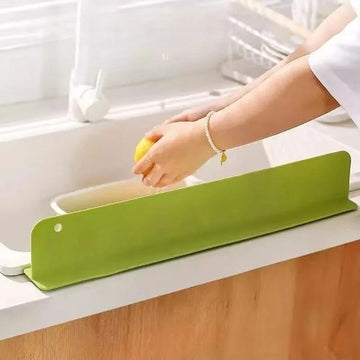 1pcs Silicone Kitchen Sink Water Splash Guard